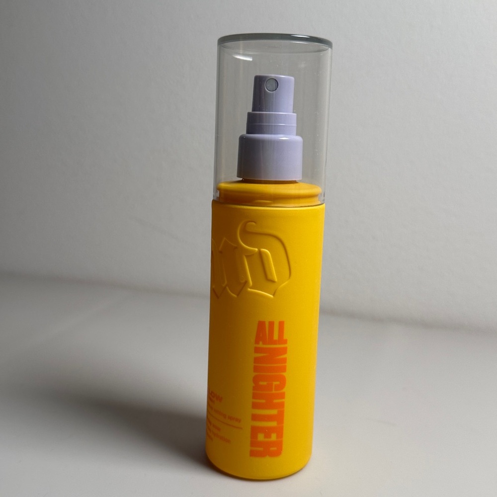 All Nighter Waterproof Hydrating and Glowy Setting Spray 24HR Wear *NEW IN BOX*